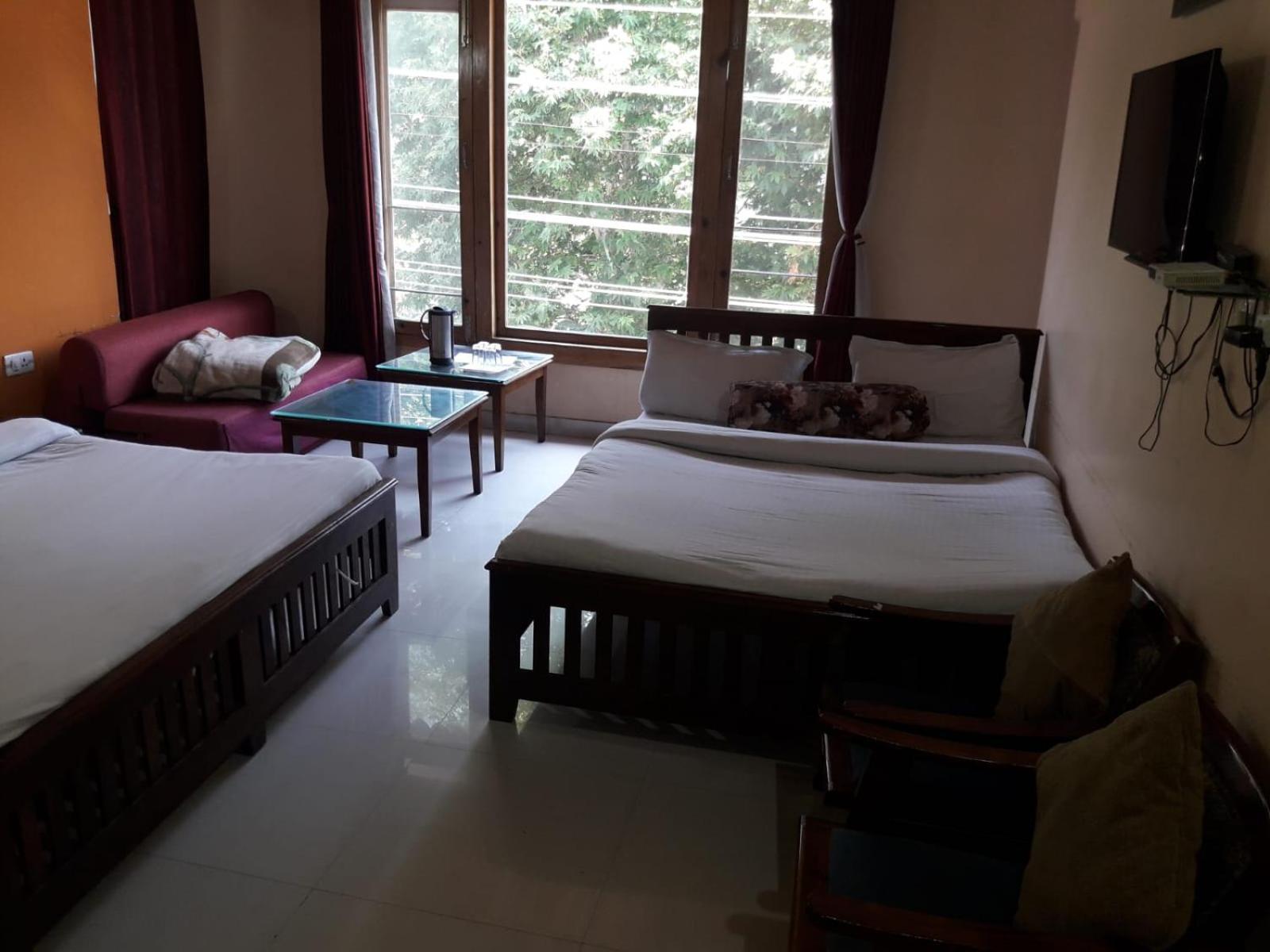Stayapart I The Maple Residences - Lake Front Nainital Exterior foto